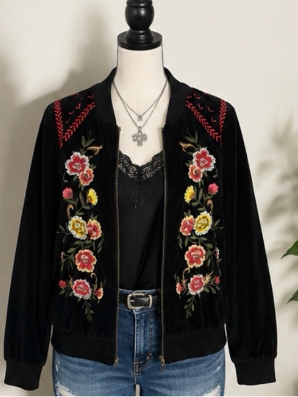 Torrid Embroidered Velour Bomber Jacket Floral Dark Romance Size XL
